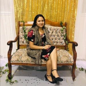 Meet your Posher, Darlee